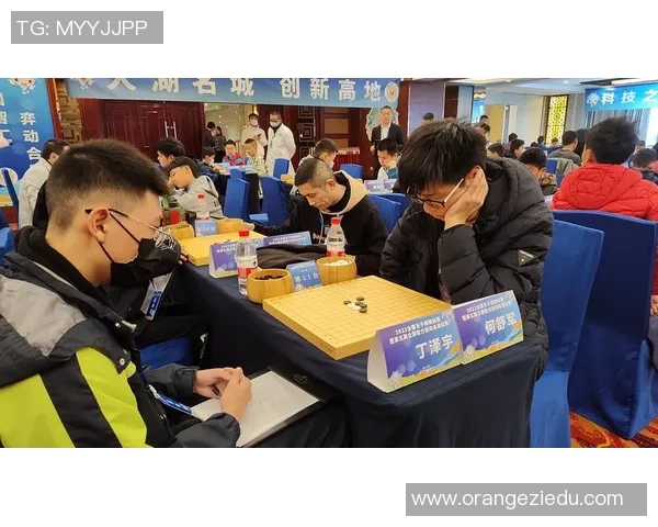 深圳乒乓球队在全国锦标赛积分榜上以61分稳居第一名展现强劲实力